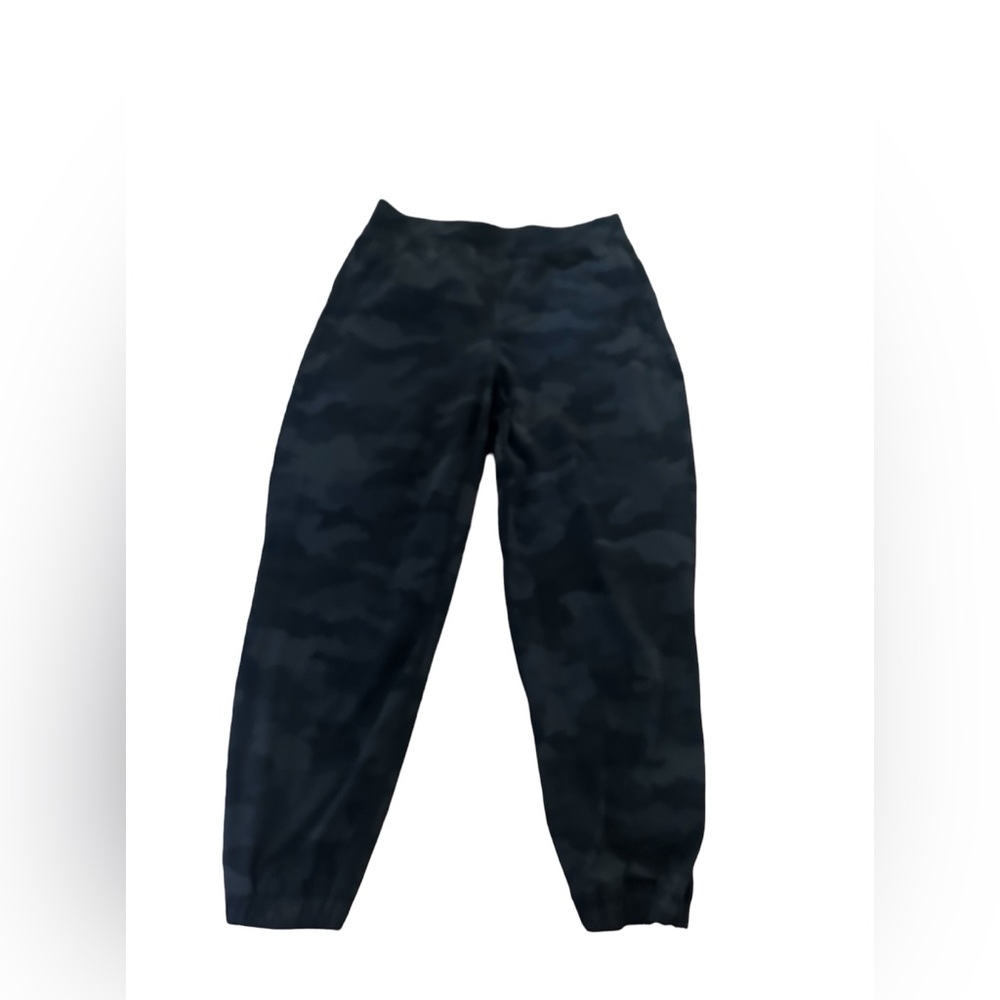 Lululemon size 6‎ joggers